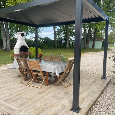 Les Fortelles Chatillon-sur-Broue Esterno foto
