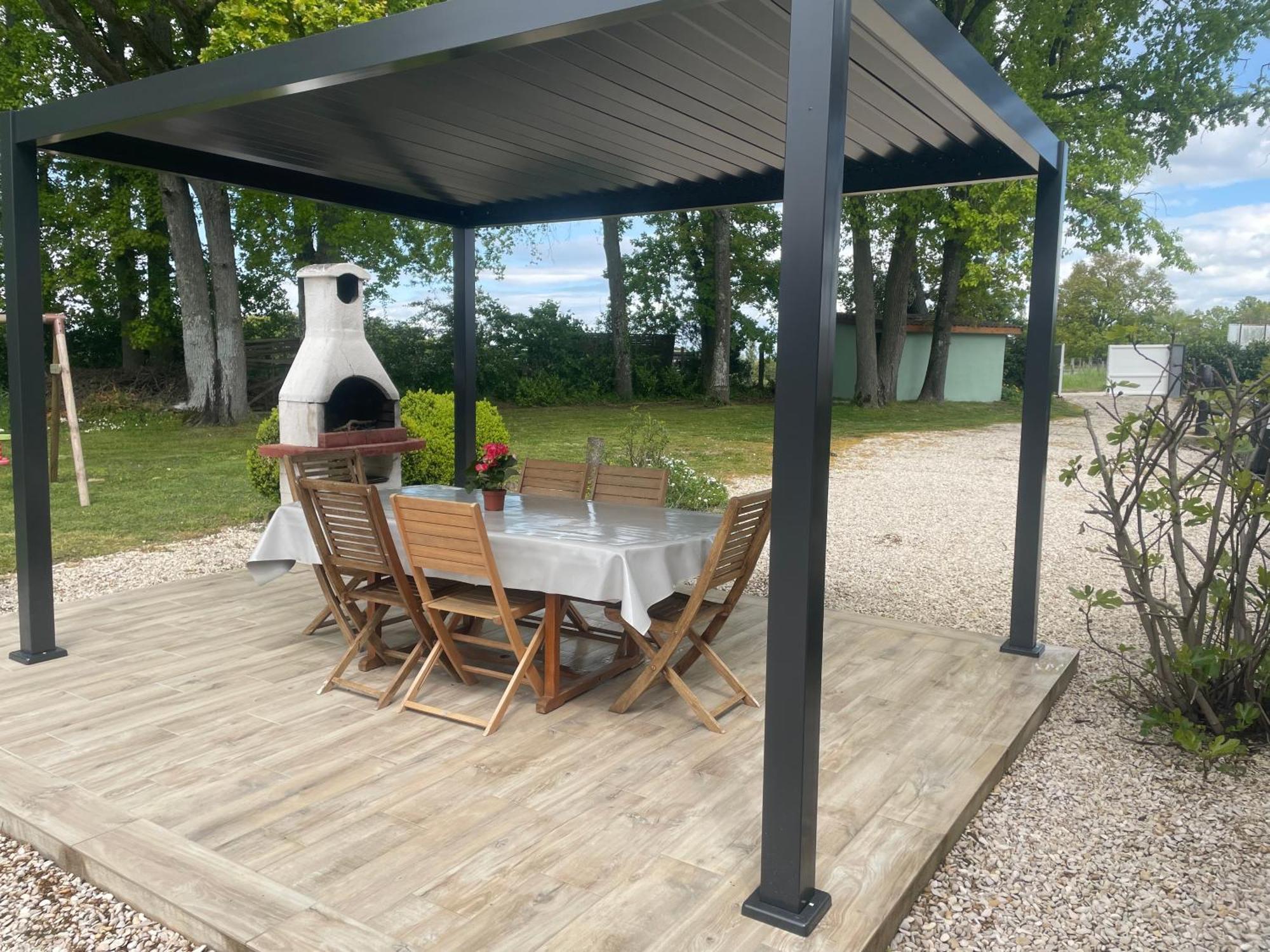 Les Fortelles Chatillon-sur-Broue Esterno foto